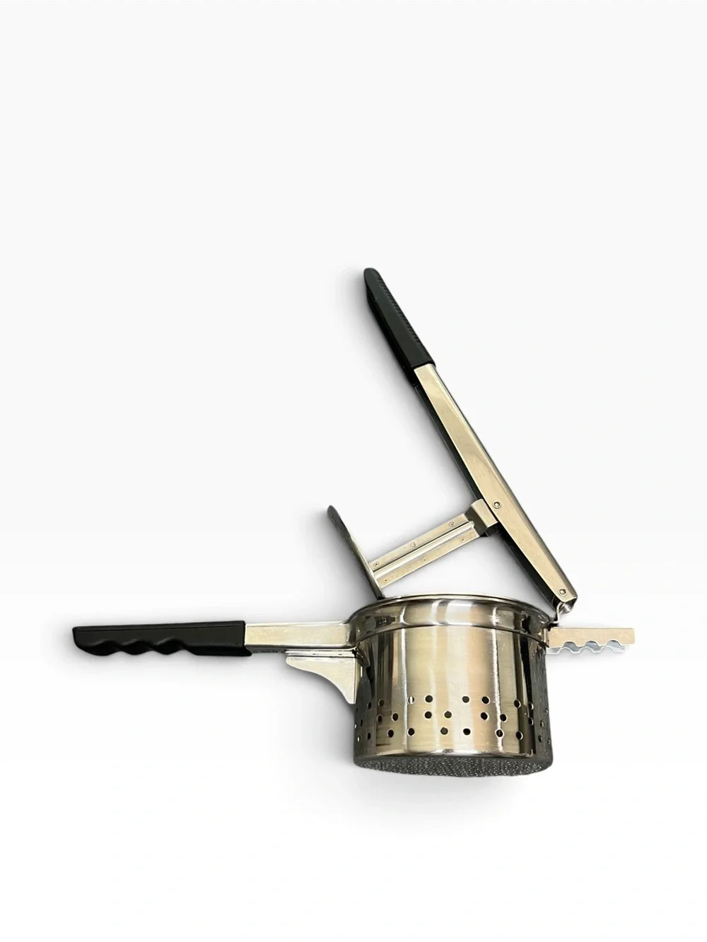 Endurance Jumbo Stainless Steel Potato Ricer Size Large